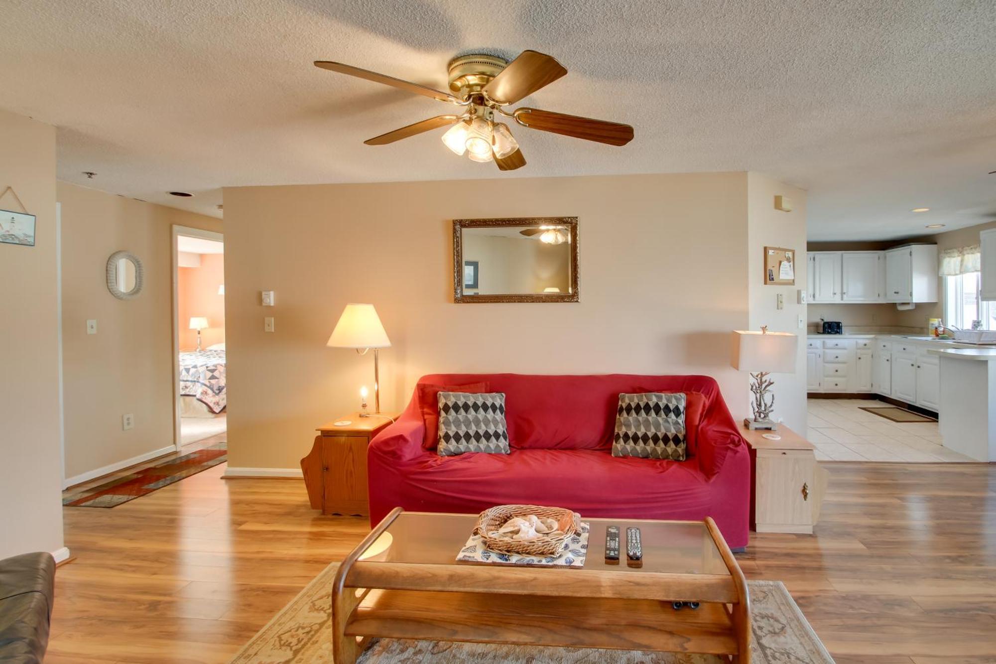 Beachfront Old Orchard Beach Condo With Balcony Exterior photo